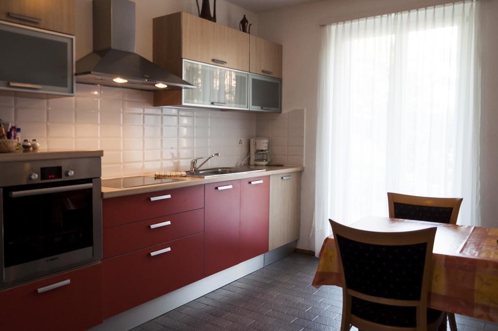 Hotel Garni Villa Del Sole Ponte Tresa Chambre photo