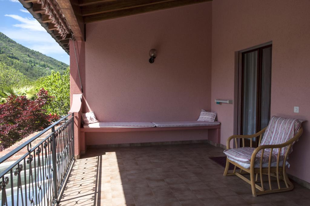 Hotel Garni Villa Del Sole Ponte Tresa Chambre photo